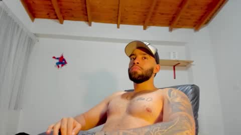 Rmy Steen online show from October 2025 02:03:02 AM