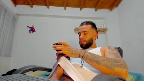 Snapshot of remy_sten chatting on June 2026 02:28:02 AM Rmy Steen online show from June 2026 02:28:02 AM