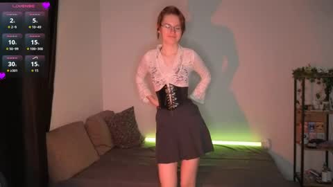Claire online show from April 2026 07:09:02 PM