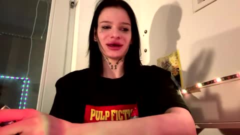 Snapshot of renaegironda chatting on March 2026 07:48:01 PM Emma online show from March 2026 07:48:01 PM