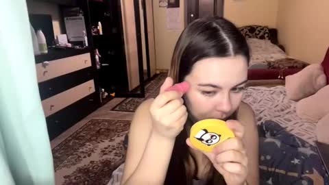 Lily online show from February 2026 06:12:01 AM