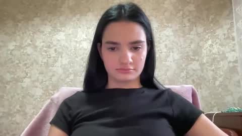 Snapshot of renata_a1 chatting on September 2025 12:05:02 PM Renata online show from September 2025 12:05:02 PM