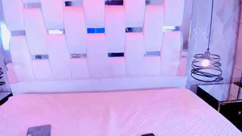      online show from November 2025 02:08:02 PM