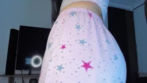 Renata online show from October 2025 03:43:01 AM