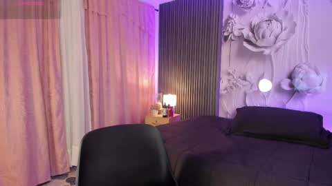 Renata online show from April 2026 04:35:01 AM