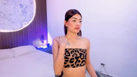 Renata online show from April 2026 05:27:02 AM
