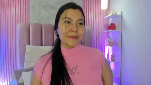 Snapshot of renatapeach chatting on August 2026 11:59:01 AM RenataPeach online show from August 2026 11:59:01 AM