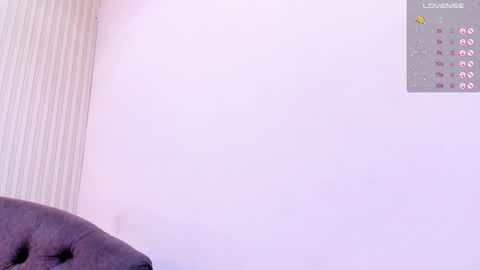      online show from January 2025 06:03:01 PM