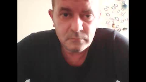 rene71bg online show from May 2026 07:24:02 AM