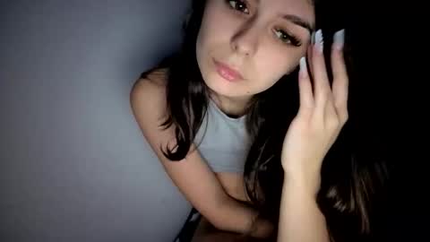 Snapshot of renee_loah chatting on November 2025 10:21:02 PM renee_loah online show from November 2025 10:21:02 PM