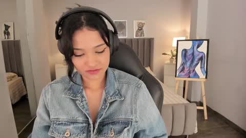 Renee Shelby online show from December 2024 12:19:02 AM