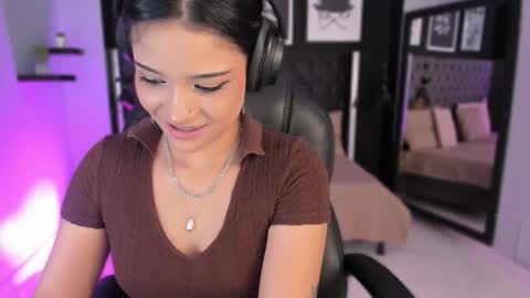 Renee Shelby online show from March 2026 08:36:02 PM