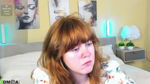 Snapshot of reneefoxy_ chatting on July 2026 12:46:02 AM reneefoxy_ online show from July 2026 12:46:02 AM