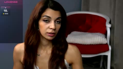 Snapshot of reneevoss chatting on November 2025 01:25:02 PM Rena online show from November 2025 01:25:02 PM