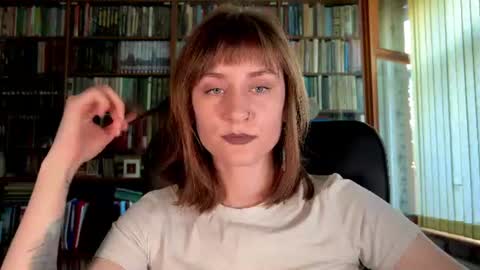 Rie online show from June 2026 03:28:02 PM
