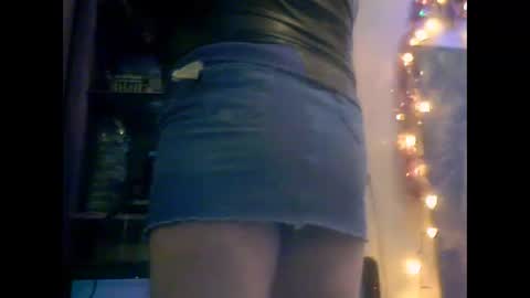 Snapshot of rettangol chatting on January 2025 07:39:01 PM rettangol online show from January 2025 07:39:01 PM