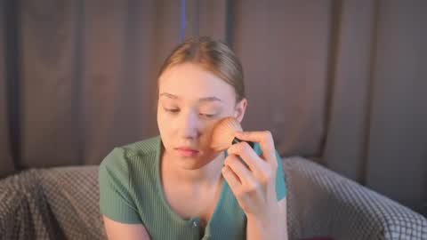 Snapshot of revamcallister chatting on May 2026 04:53:01 AM revamcallister online show from May 2026 04:53:01 AM