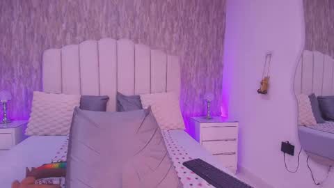 REVEN online show from April 2026 03:04:02 AM