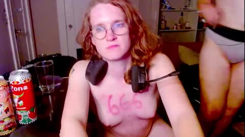 rewpert_ts online show from November 2025 06:59:02 AM