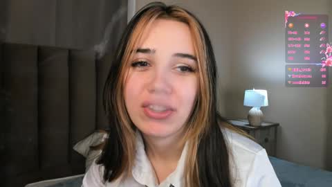 Elin online show from December 2024 05:16:02 AM