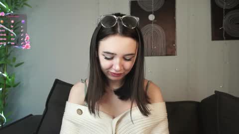 Elin online show from January 2025 01:39:02 AM