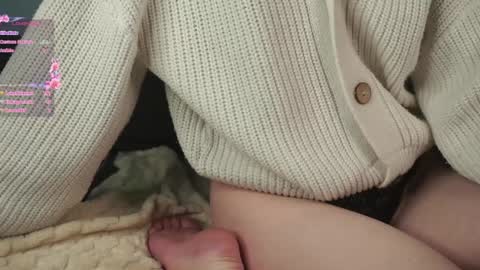 Elin online show from January 2025 04:43:01 AM