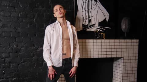 Eugene online show from February 2025 11:43:01 PM