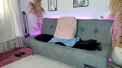 reymasterhot online show from December 2025 09:22:02 PM