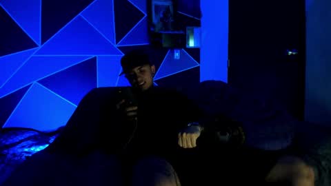 Snapshot of reybigxxx chatting on January 2025 06:35:01 PM Rey online show from January 2025 06:35:01 PM