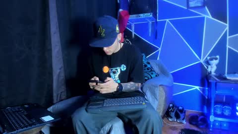 Snapshot of reybigxxx chatting on January 2025 02:57:01 AM Rey online show from January 2025 02:57:01 AM