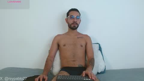 REY PABLO Independent online show from November 2025 09:37:01 PM