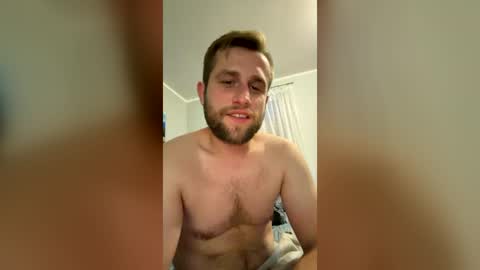 reyver94 online show from June 2026 07:49:01 PM