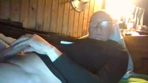 Snapshot of rezznova chatting on October 2025 02:32:01 AM Joe online show from October 2025 02:32:01 AM