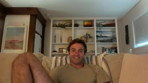 Snapshot of rguy114 chatting on June 2026 01:47:01 PM Ryan online show from June 2026 01:47:01 PM