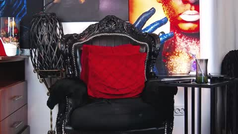 Snapshot of rheadespot chatting on January 2025 04:14:02 PM Rhea online show from January 2025 04:14:02 PM