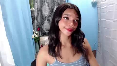 Snapshot of rhiana_slut chatting on November 2025 04:44:02 AM rhiana_slut online show from November 2025 04:44:02 AM