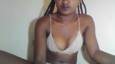 rhoanna online show from May 2026 08:22:01 AM