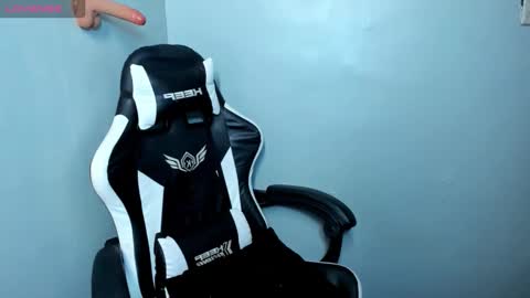 Snapshot of rhodora_xxx chatting on October 2025 12:40:02 PM rhodora_xxx online show from October 2025 12:40:02 PM