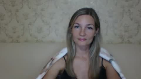 Snapshot of rialur09 chatting on September 2025 06:41:02 PM Galina online show from September 2025 06:41:02 PM