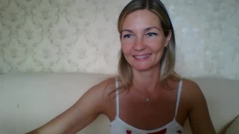 Snapshot of rialur09 chatting on September 2025 09:41:02 AM Galina online show from September 2025 09:41:02 AM