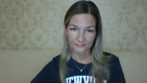 Snapshot of rialur09 chatting on December 2025 05:30:01 PM Galina online show from December 2025 05:30:01 PM