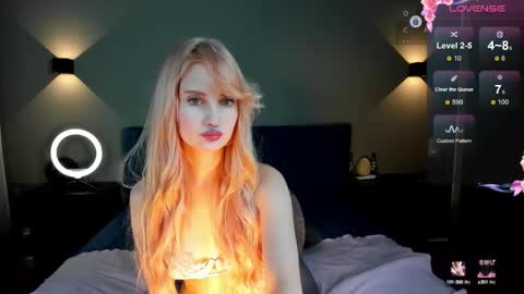 Snapshot of riawoods chatting on September 2025 05:06:01 PM Ria Woods online show from September 2025 05:06:01 PM