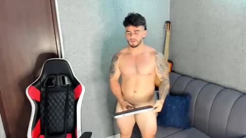 Snapshot of ricardogonzalez666 chatting on October 2025 07:20:01 PM ricardogonzalez666 online show from October 2025 07:20:01 PM