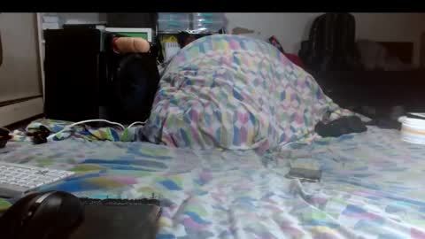 ricardovilla017 online show from April 2026 07:18:02 PM