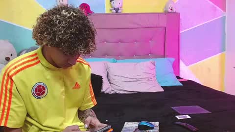 rich and kitty  online show from February 2025 01:08:01 AM