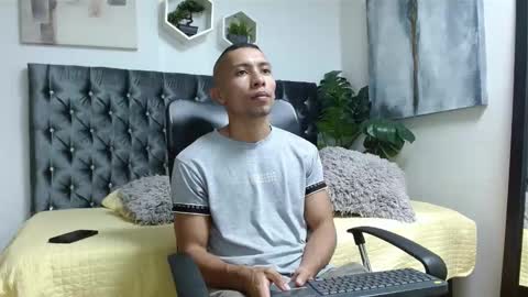 Snapshot of richar_voller chatting on February 2025 12:37:02 PM richar_voller online show from February 2025 12:37:02 PM