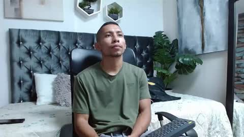 Snapshot of richar_voller chatting on March 2025 11:27:01 AM richar_voller online show from March 2025 11:27:01 AM