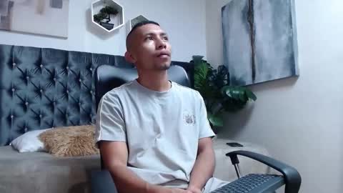 Snapshot of richar_voller chatting on September 2025 11:15:01 AM richar_voller online show from September 2025 11:15:01 AM