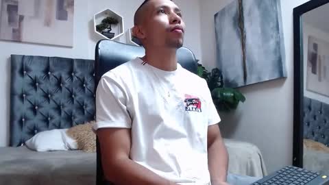 Snapshot of richar_voller chatting on October 2025 11:16:01 AM richar_voller online show from October 2025 11:16:01 AM