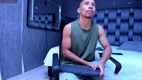 Snapshot of richar_voller chatting on October 2025 11:21:02 AM richar_voller online show from October 2025 11:21:02 AM